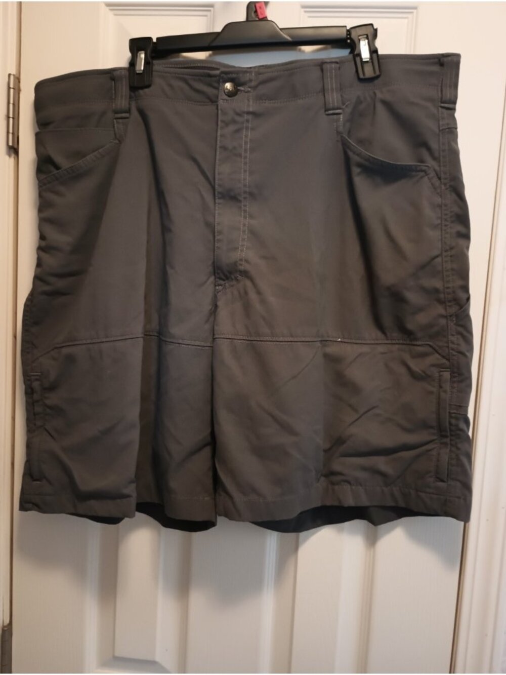 Wrangler Performance Shorts Mens 42 Gray  Cargo Pocket Wicking Outdoor Hiking